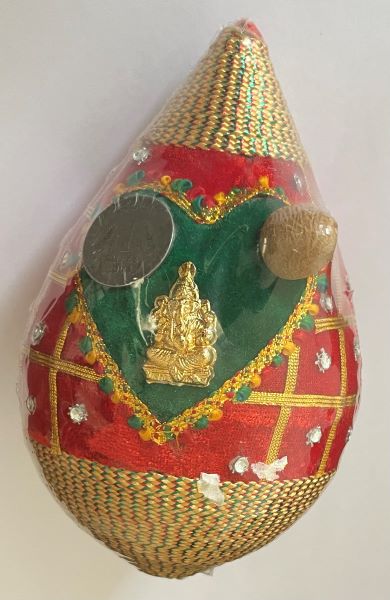 Decorative Nariyal: SP0013H