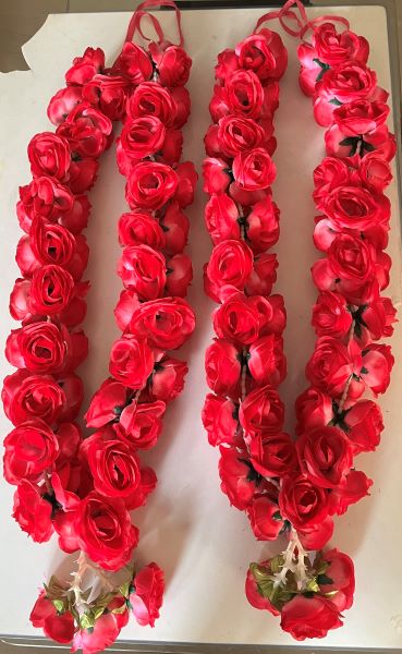 Pair of Garlands for Bride & Groom: SP0048A