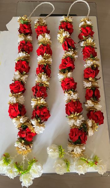 Pair of Garlands for Bride & Groom: SP0048B